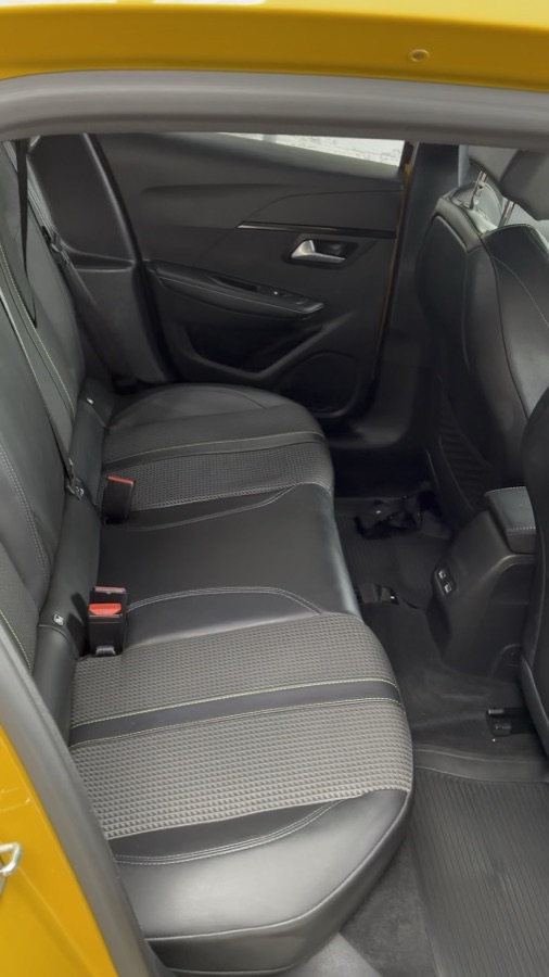 Clean rear seats of the valeted Peugeot